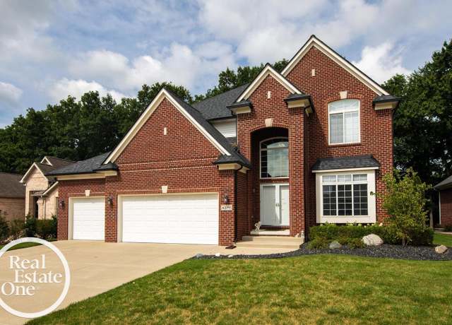 Property at 43711 Grouse Dr, Clinton Township, MI 48038, 4 beds, 3.5 baths