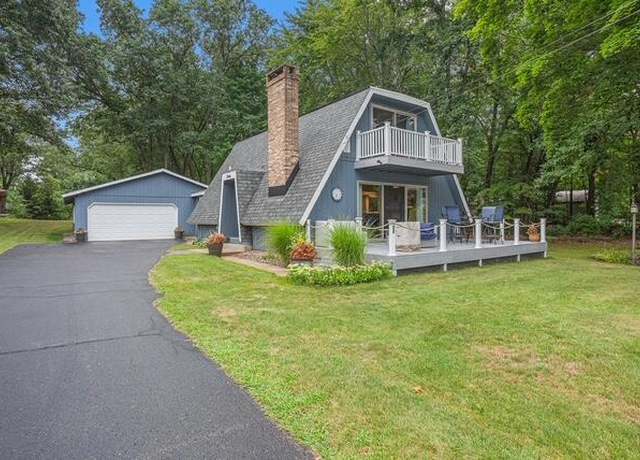 Property at 3946 England Dr, Shelbyville, MI 49344, 3 beds, 2 baths