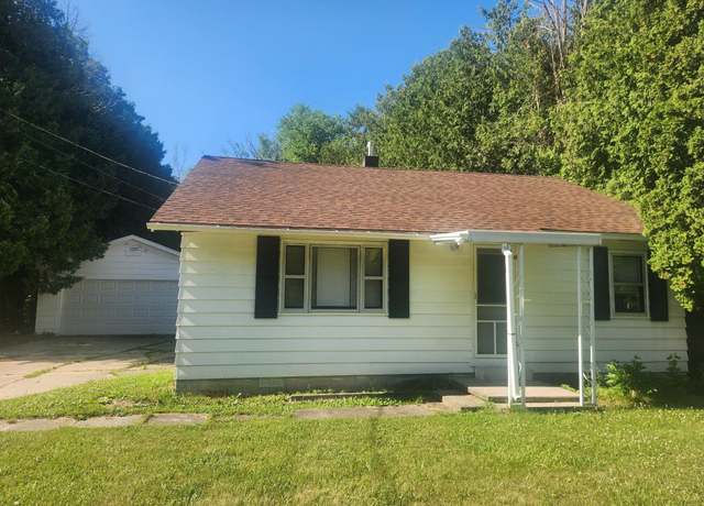 Property at 340 North St, Standish, MI 48658, 2 beds, 1 bath
