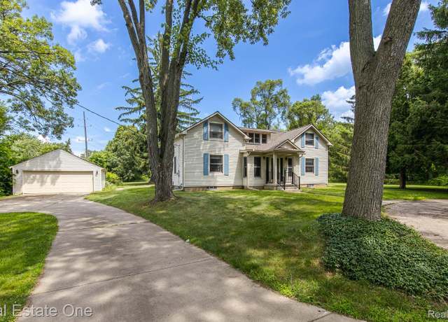 Property at 727 Romeo Rd, Rochester, MI 48307, 4 beds, 2 baths
