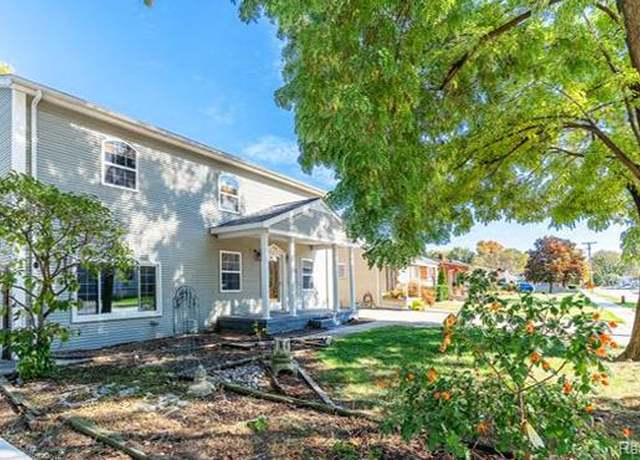 Property at 22105 Ridgeway St, St Clair Shores, MI 48080, 3 beds, 2 baths