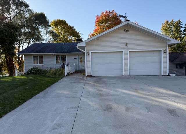 Property at 181 Hilltop Dr, Hart, MI 49420, 3 beds, 3 baths