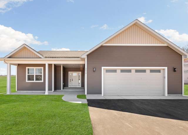 Property at 1572 Oban Way, Traverse City, MI 49696, 3 beds, 2 baths