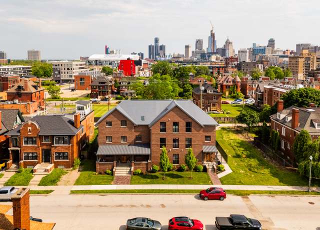 Property at 284 Eliot St #4, Detroit, MI 48201, 4 beds, 3 baths