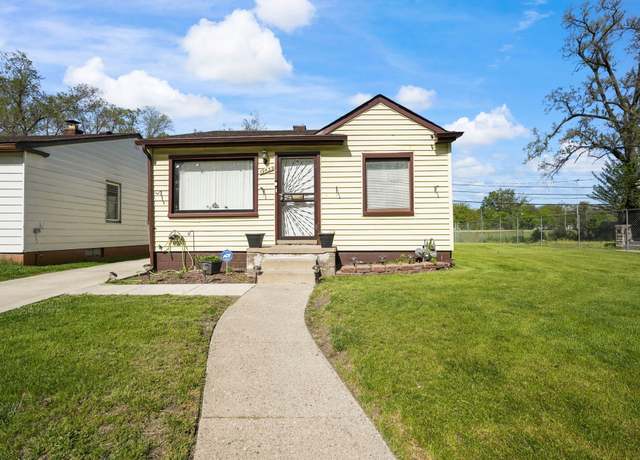 Property at 19433 Fenmore St, Detroit, MI 48235, 3 beds, 1 bath