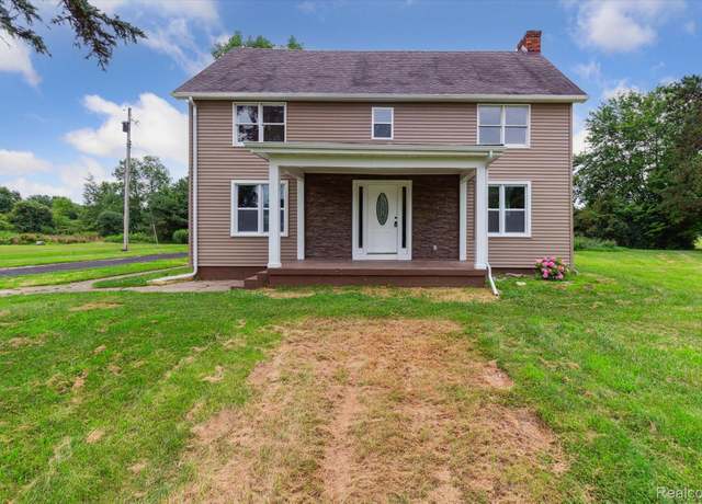 Property at 2071 W Mount Morris Rd, Mt Morris, MI 48458, 4 beds, 2 baths