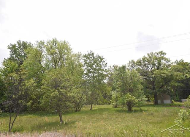 Property at 651 W Isabella Rd, Midland, MI 48640