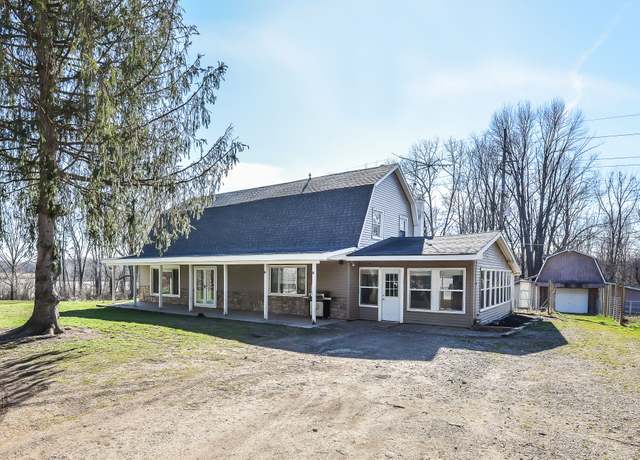 Property at 4780 Dutcher Rd, Howell, MI 48843, 4 beds, 2 baths