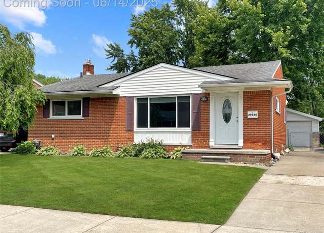 Property at 29446 Tawas St, Madison Heights, MI 48071, 3 beds, 1.5 baths