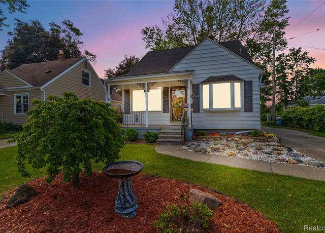 Property at 24921 Notre Dame St, Dearborn, MI 48124, 3 beds, 2 baths