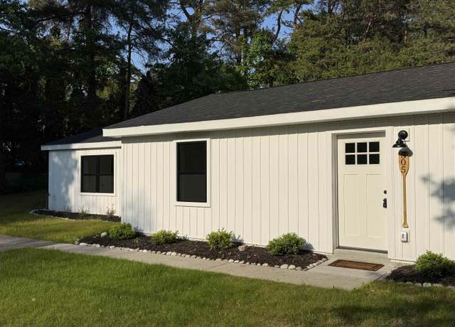 Property at 305 S Fifth St, Leland, MI 49654, 5 beds, 3 baths