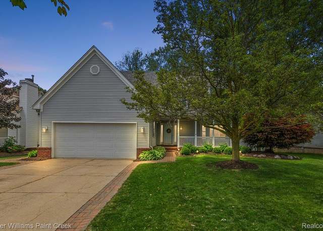 Property at 46341 Jasmine Ct, Chesterfield, MI 48047, 3 beds, 2.5 baths