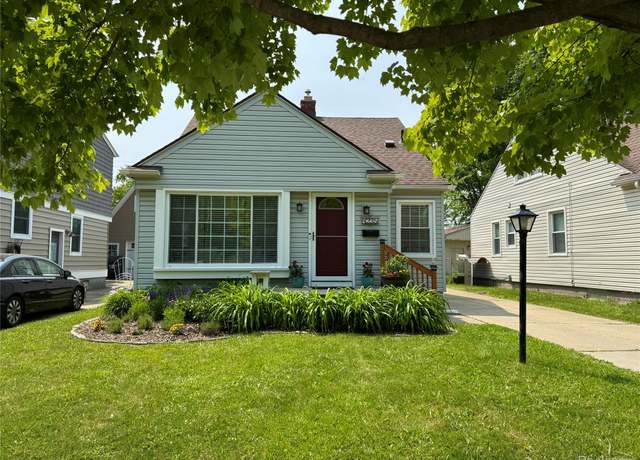 Property at 4235 Bacon Ave, Berkley, MI 48072, 3 beds, 1 bath
