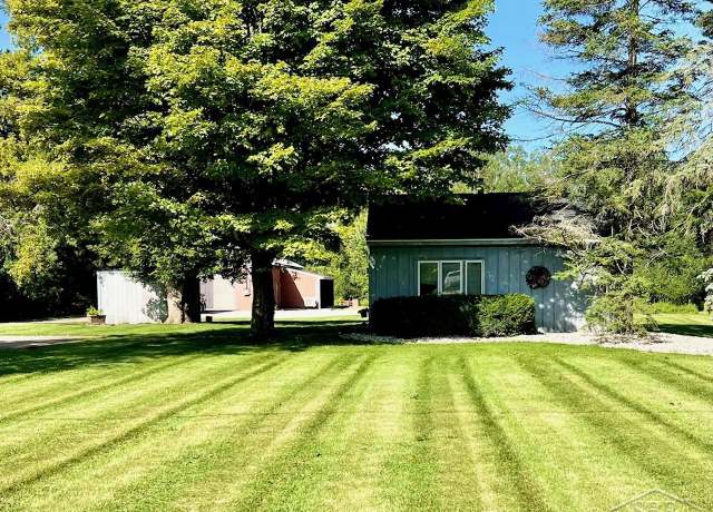 Property at 3675 Hackett Rd, Saginaw, MI 48603, 1 bed, 1 bath