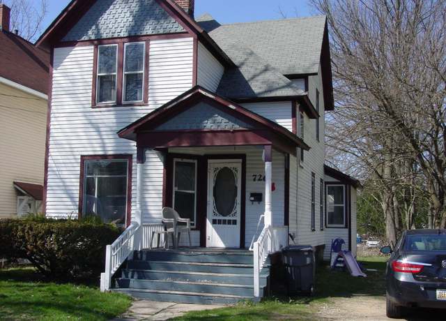 Property at 726 Wheaton Ave, Kalamazoo, MI 49008, 4 beds, 2 baths