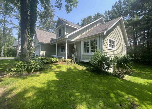 Property at 3400 Country Club Dr, Traverse City, MI 49686, 4 beds, 3.5 baths