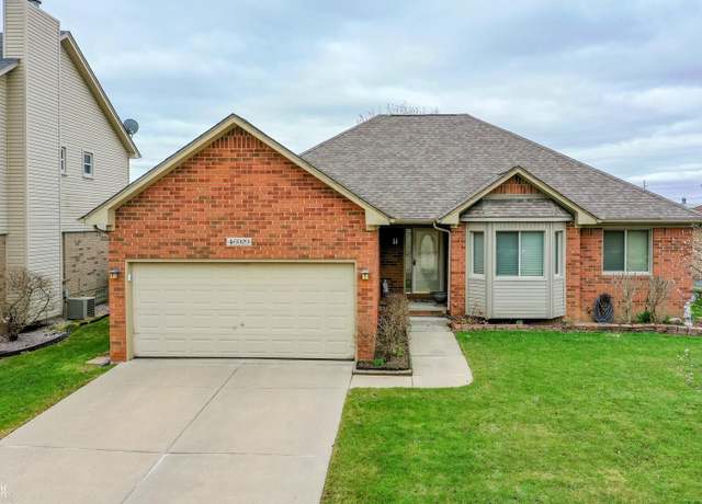 Property at 46929 Morningside Dr, Macomb, MI 48044, 3 beds, 2.5 baths