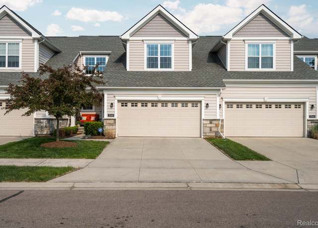 Property at 2548 Oxford Cir, Ann Arbor, MI 48103, 3 beds, 3.5 baths