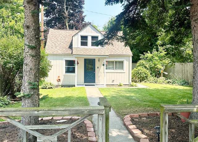 Property at 2728 18th Ave, Port Huron, MI 48060, 2 beds, 1 bath