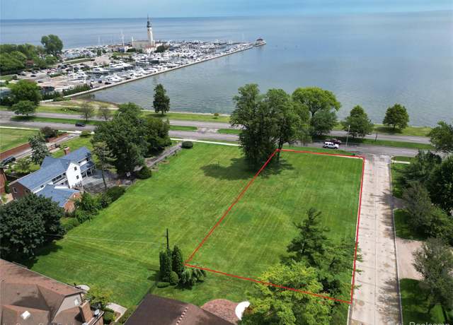 Property at 745 Lake Shore Rd, Grosse Pointe Shores, MI 48236