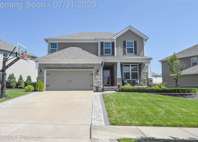 Property at 29848 Braeburn, New Hudson, MI 48165, 3 beds, 2.5 baths