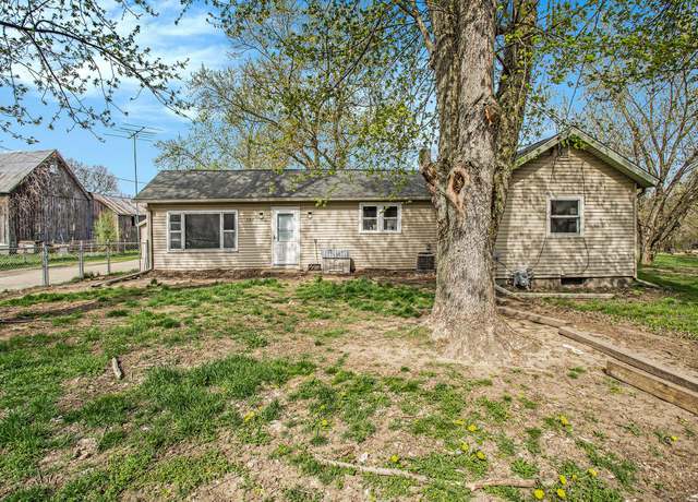 Property at 387 Waubascon Rd, Battle Creek, MI 49037, 5 beds, 3 baths