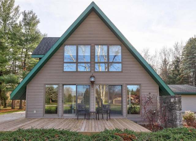 Property at 9661 Hill Dr, Reese, MI 48757, 4 beds, 2.5 baths