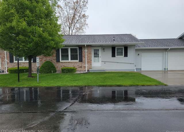 Property at 112 Joan Ct, Marysville, MI 48040, 1 bed, 2 baths