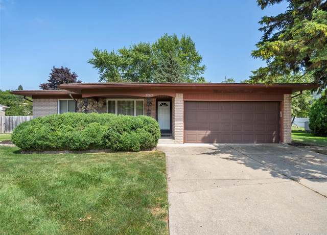 Property at 37826 Santa Anna St, Clinton Township, MI 48036, 3 beds, 1.5 baths