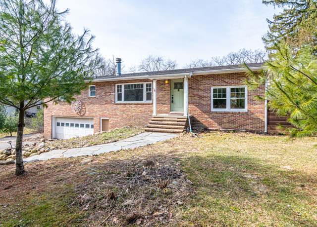 Property at 8099 Huron River Dr, Webster Twp, MI 48130, 3 beds, 2 baths