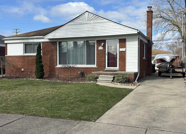 Property at 26507 Larchmont St, St Clair Shores, MI 48081, 3 beds, 2 baths