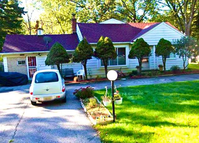 Property at 21613 Wallace Dr, Southfield, MI 48075, 3 beds, 2 baths