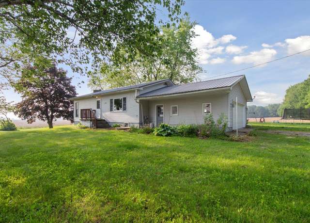 Property at 8520 E Mcbrides, Vestaburg, MI 48891, 3 beds, 2 baths