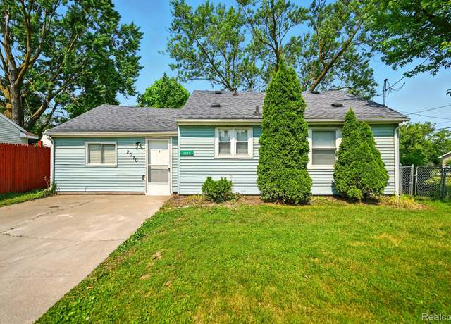 Property at 2070 Harwine St, Flint, MI 48532, 3 beds, 1 bath