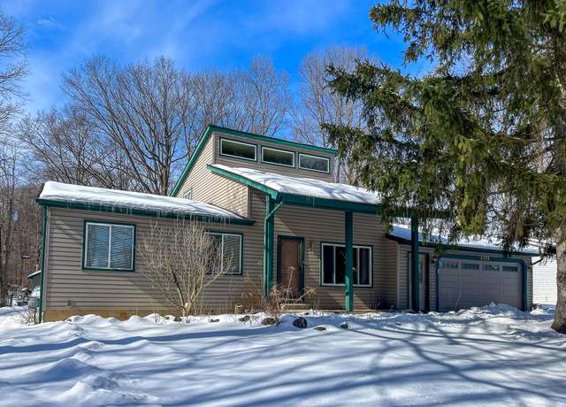 Property at 4109 Nelsey Rd, Waterford, MI 48329, 4 beds, 2 baths