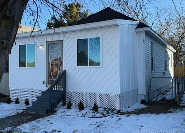 Property at 1416 Kearney St, Port Huron, MI 48060, 2 beds, 1 bath