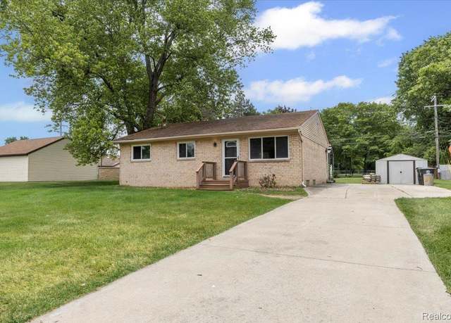 Property at 12115 Newburgh Rd, Livonia, MI 48150, 3 beds, 1 bath