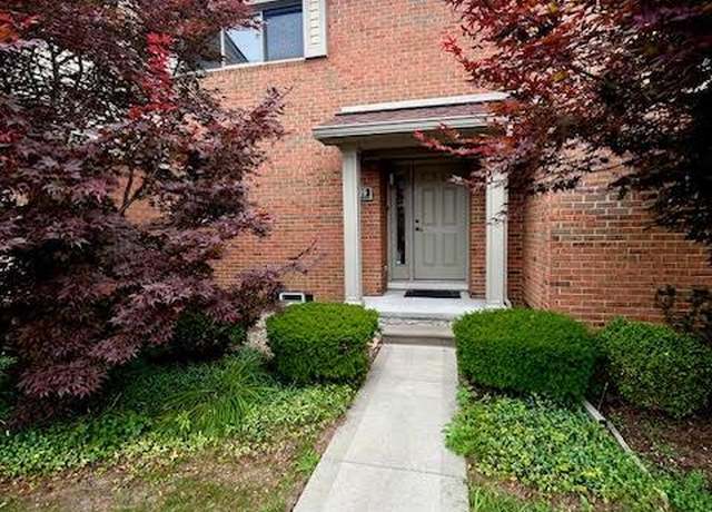 Property at 3729 Old Creek Rd Unit Lane 6, Troy, MI 48084, 3 beds, 2.5 baths