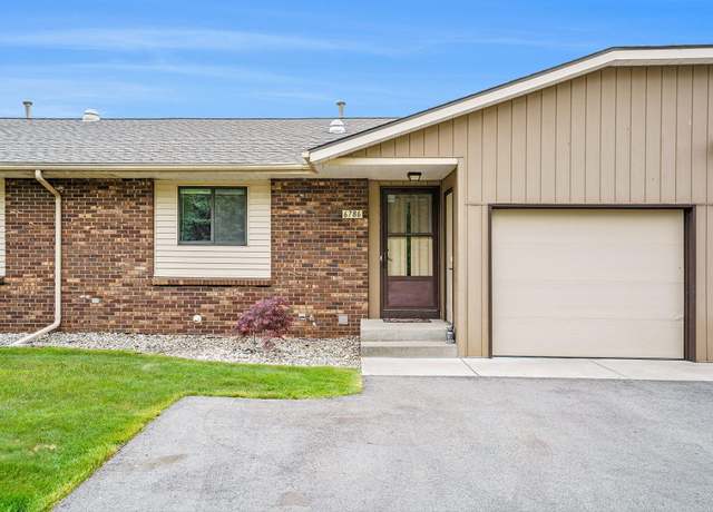 Property at 6786 Waterview Dr SW, Grandville, MI 49418, 2 beds, 2 baths