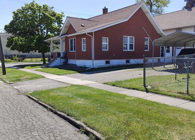 Property at 316 S Dean St, Adrian, MI 49221, 3 beds, 1 bath