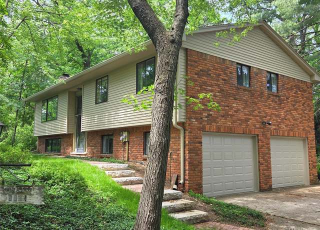 Property at 5001 Pinetum Trl, Brighton, MI 48114, 3 beds, 2.5 baths