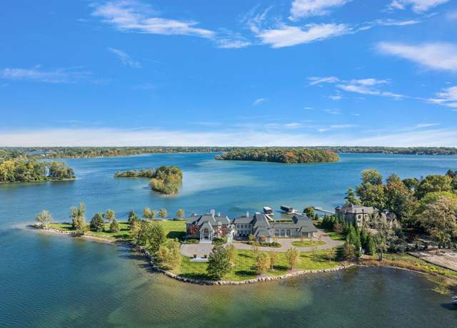 Property at 3251 W Shore Dr, Orchard Lake, MI 48324, 5 beds, 8.5 baths