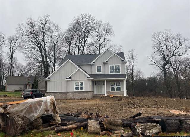 Property at 10705 Deer Ridge Trl, Rose, MI 48442, 4 beds, 2.5 baths