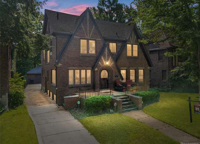 Property at 18214 Parkside St, Detroit, MI 48221, 6 beds, 3.5 baths