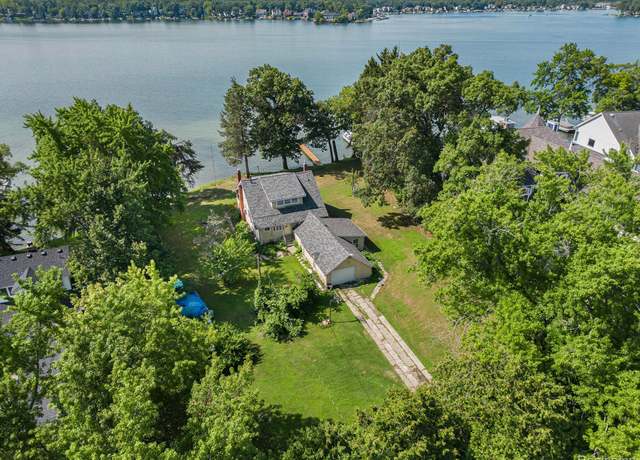 Property at 7275 Locklin, West Bloomfield, MI 48324, 4 beds, 3.5 baths