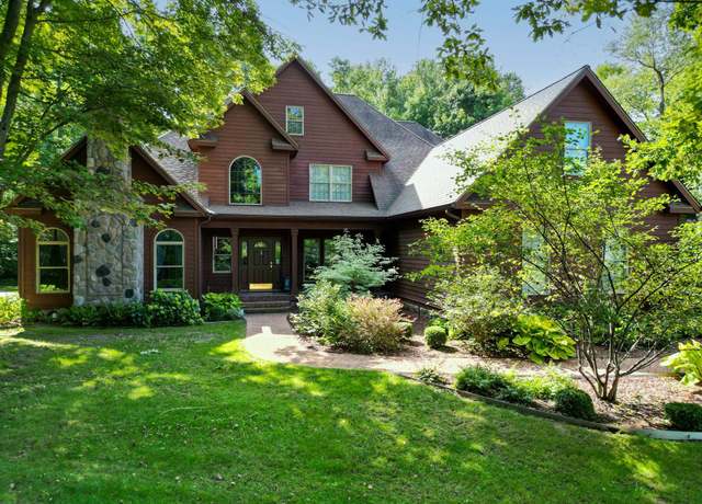 Property at 3690 Saint Andrews Dr, Mt Pleasant, MI 48858, 4 beds, 4 baths