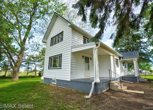 Property at 10987 Copas Rd, Lennon, MI 48449, 3 beds, 2 baths