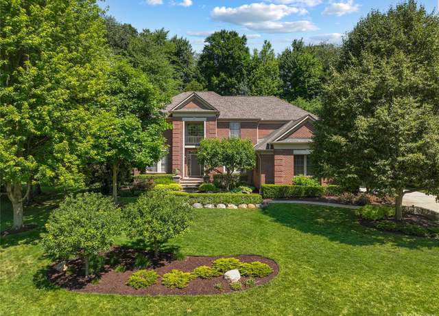 Property at 8245 Endicott Ln, Canton, MI 48187, 4 beds, 5 baths