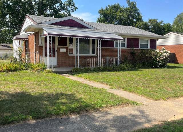 Property at 284 S Byfield St, Westland, MI 48186, 3 beds, 1 bath