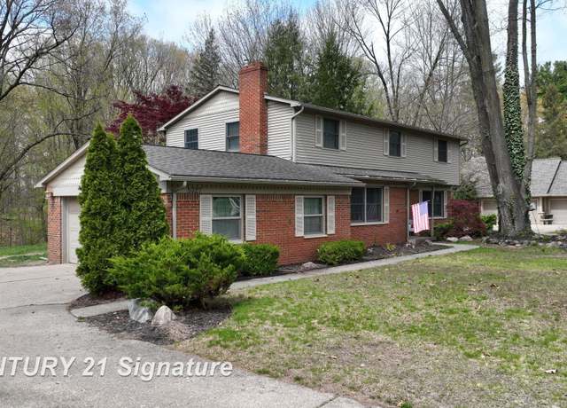 Property at 5327 Conestoga Dr, Flushing, MI 48433, 4 beds, 3.5 baths